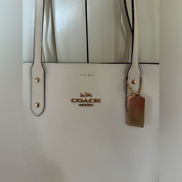 Coach Town Tote- White - Picture 2 of 5